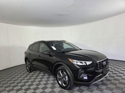 Used 2025 Ford Escape ST-Line image 33