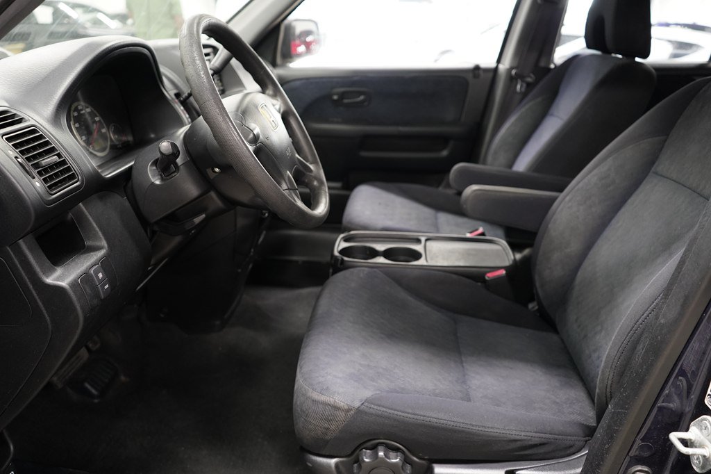 Used 2006 Honda CR-V LX image 11