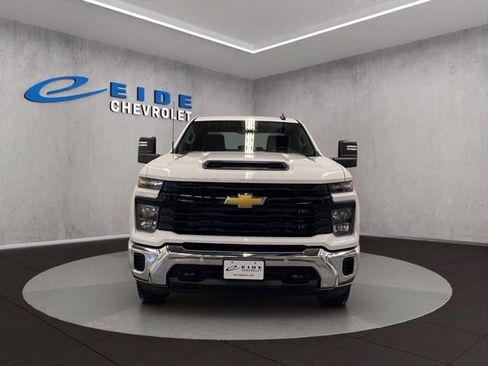 New 2026 Chevrolet Silverado 2500 W/T AWD/4WD image 2