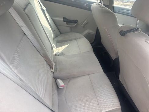 Used 2012 Kia Forte LX image 9