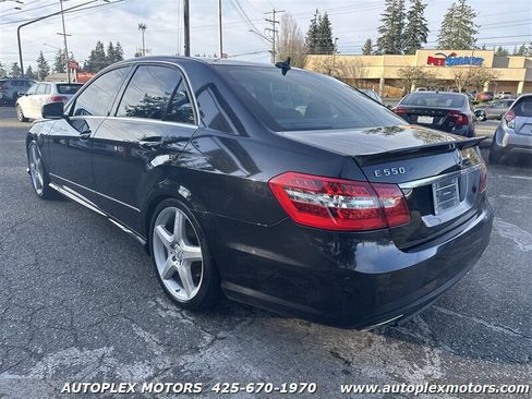 Used 2011 Mercedes-Benz E 550 Sedan image 5