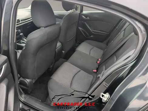 Used 2016 MAZDA MAZDA3 i Touring w/ Popular Equipment Package FWD image 26