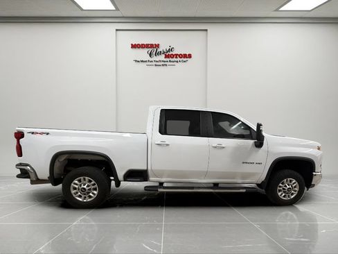 Used 2024 Chevrolet Silverado 2500 LT AWD/4WD image 8