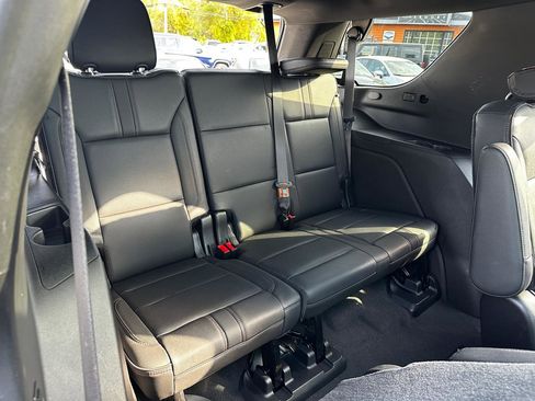 Used 2021 Chevrolet Tahoe RST w/ Luxury Package AWD/4WD image 28