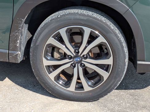 Certified 2023 Subaru Forester Limited AWD/4WD image 11