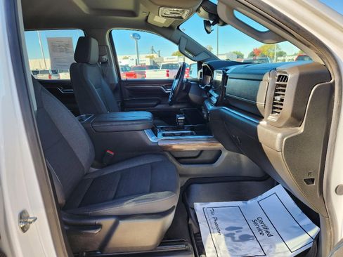 Used 2024 Chevrolet Silverado 1500 LT image 27
