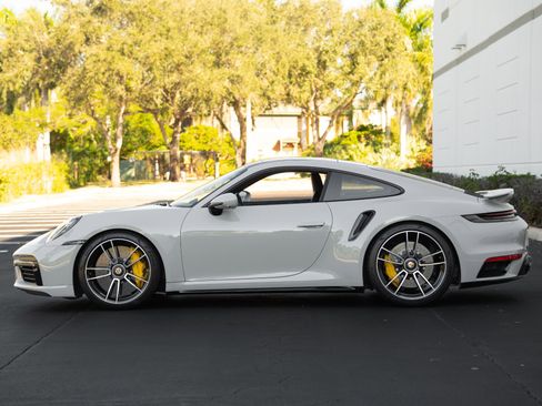 Used 2022 Porsche 911 Turbo S image 21