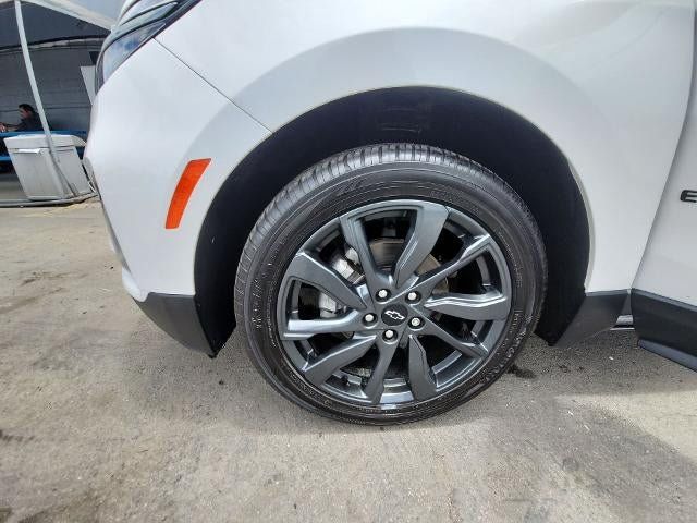 Used 2022 Chevrolet Equinox RS FWD image 34
