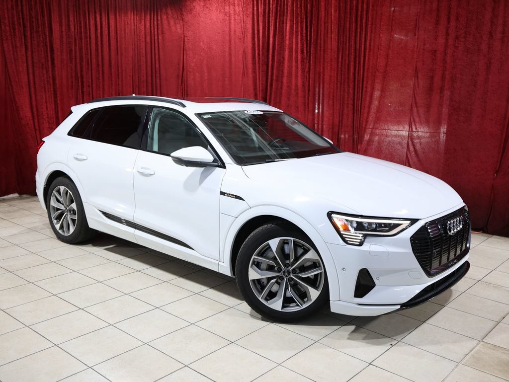 Used 2021 Audi e-tron Premium Plus w/ Premium Plus Package AWD/4WD image 2