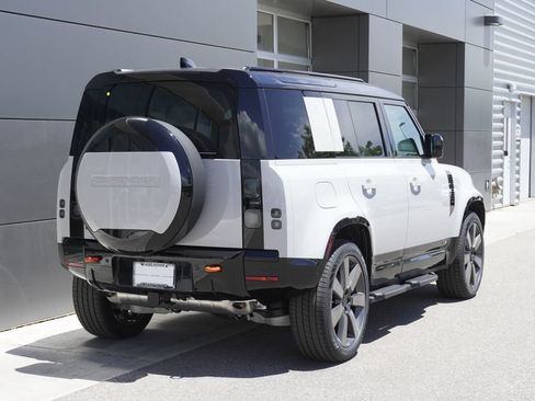 New 2026 Land Rover Defender 110 X AWD/4WD image 2
