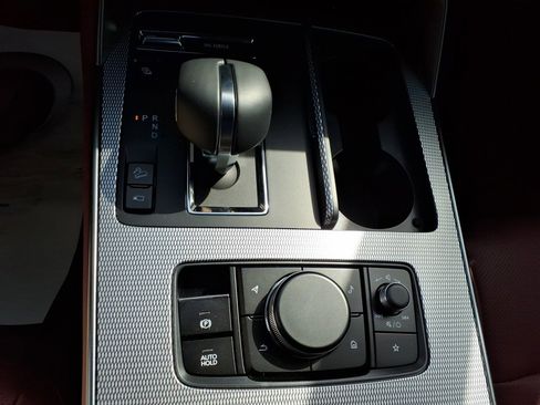 New 2025 MAZDA CX-70 Plug-In Hybrid w/ Premium Plus image 17