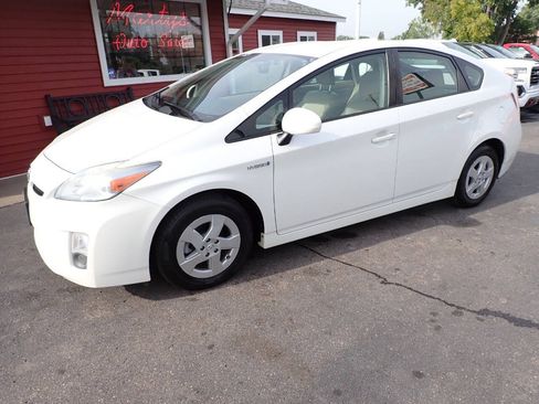 Used 2010 Toyota Prius Five FWD image 3