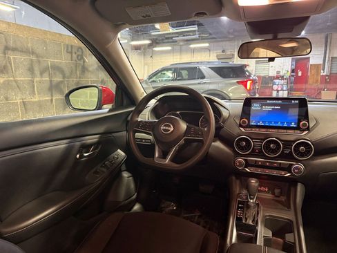 Used 2024 Nissan Sentra SV image 33