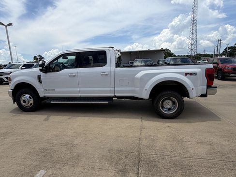 Used 2020 Ford F350 Lariat w/ Lariat Value Package AWD/4WD image 8