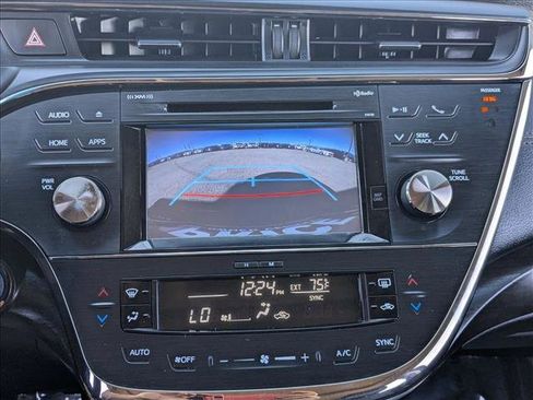 Used 2016 Toyota Avalon XLE Premium image 14