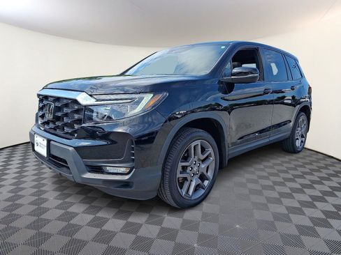 Used 2023 Honda Passport EX-L image 3