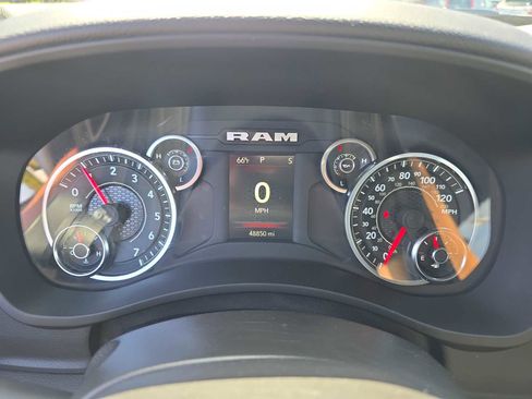 Used 2024 RAM 2500 Big Horn image 15