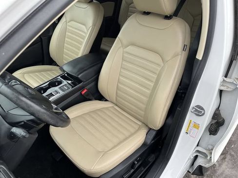 Used 2020 Ford Edge SEL w/ Convenience Package AWD/4WD image 14