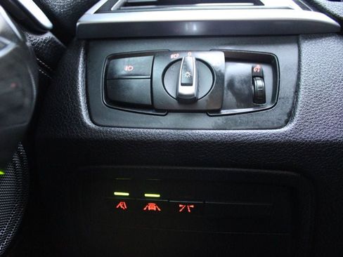 Used 2017 BMW 340i Gran Turismo xDrive image 28