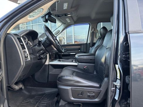 Used 2017 RAM 2500 Laramie image 10