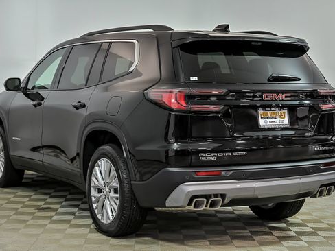 Used 2026 GMC Acadia Elevation w/ Elevation Premium Package AWD/4WD image 6