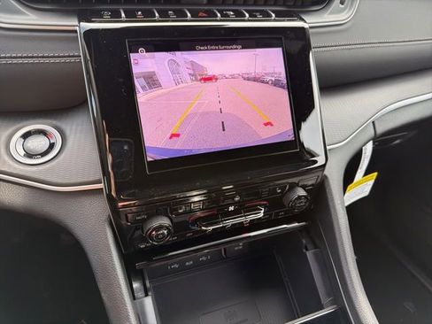 New 2026 Jeep Grand Cherokee Laredo X AWD/4WD image 19