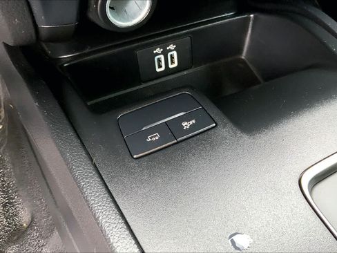 Used 2023 Ford Ranger XL w/ Equipment Group 101A High RWD image 30
