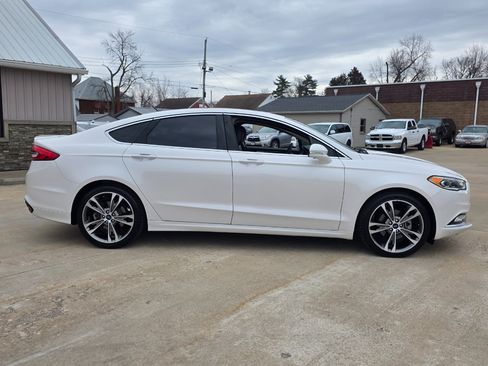Used 2017 Ford Fusion Titanium image 21