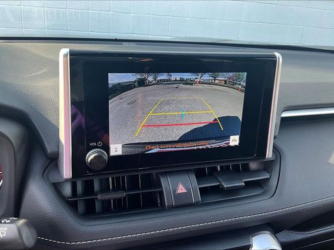 Used 2024 Toyota RAV4 XLE w/ Convenience Package image 26