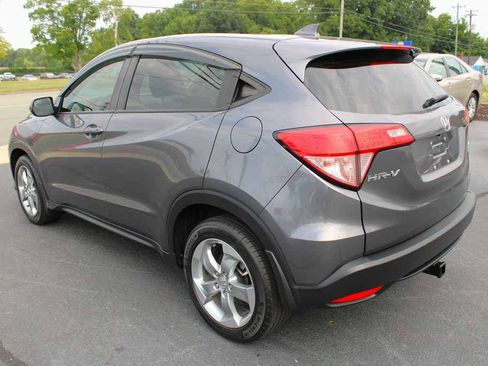 Used 2017 Honda HR-V LX image 8