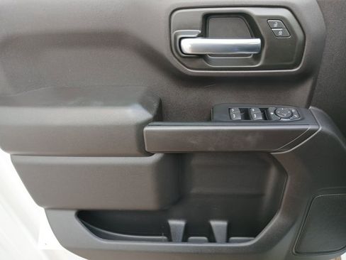 Used 2024 Chevrolet Silverado 1500 Custom w/ Turbomax Blackout Package image 24