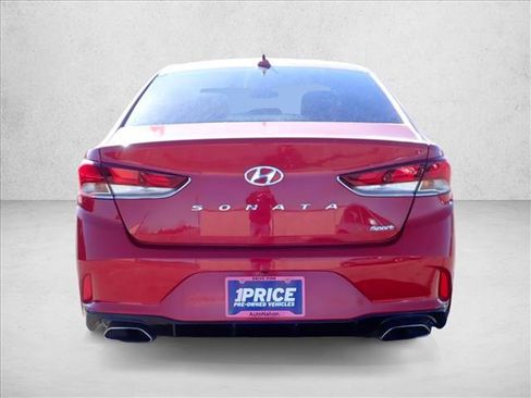 Used 2018 Hyundai Sonata Sport image 3