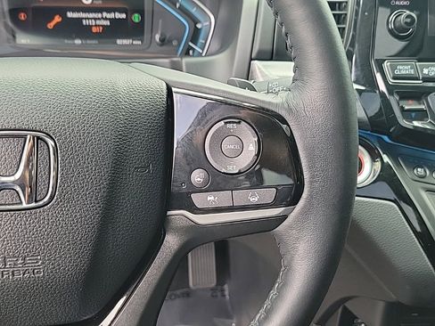 Used 2023 Honda Odyssey Elite image 21