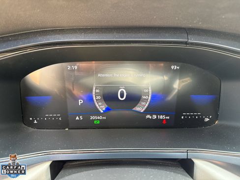 Used 2023 Volkswagen Taos SE w/ Panoramic Sunroof Package FWD image 11