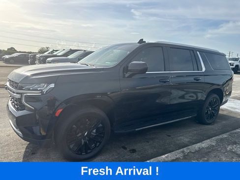 Used 2023 Chevrolet Suburban LS AWD/4WD image 1