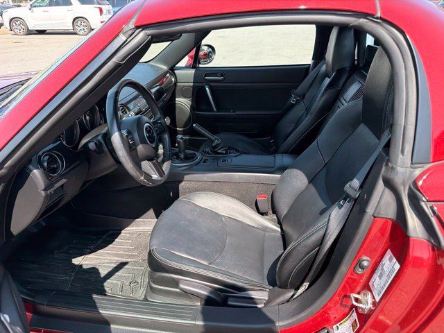 Used 2014 MAZDA MX-5 Miata Grand Touring w/ Premium Package RWD image 14
