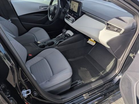 Used 2026 Toyota Corolla SE image 12