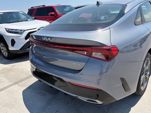 Used 2022 Kia K5 LXS AWD/4WD image 4