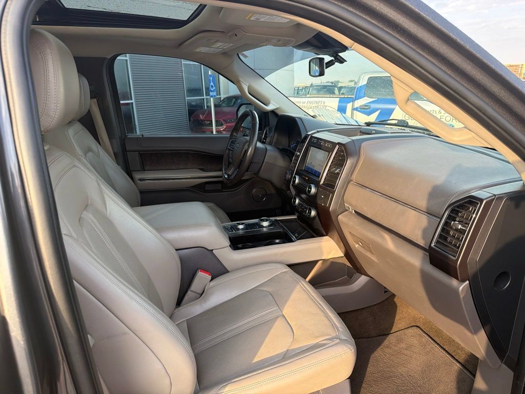 Used 2021 Ford Expedition Max Limited AWD/4WD image 42