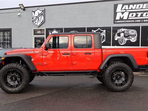 Used 2020 Jeep Gladiator Rubicon image 2