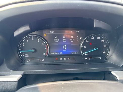 Used 2021 Ford Explorer XLT AWD/4WD image 16