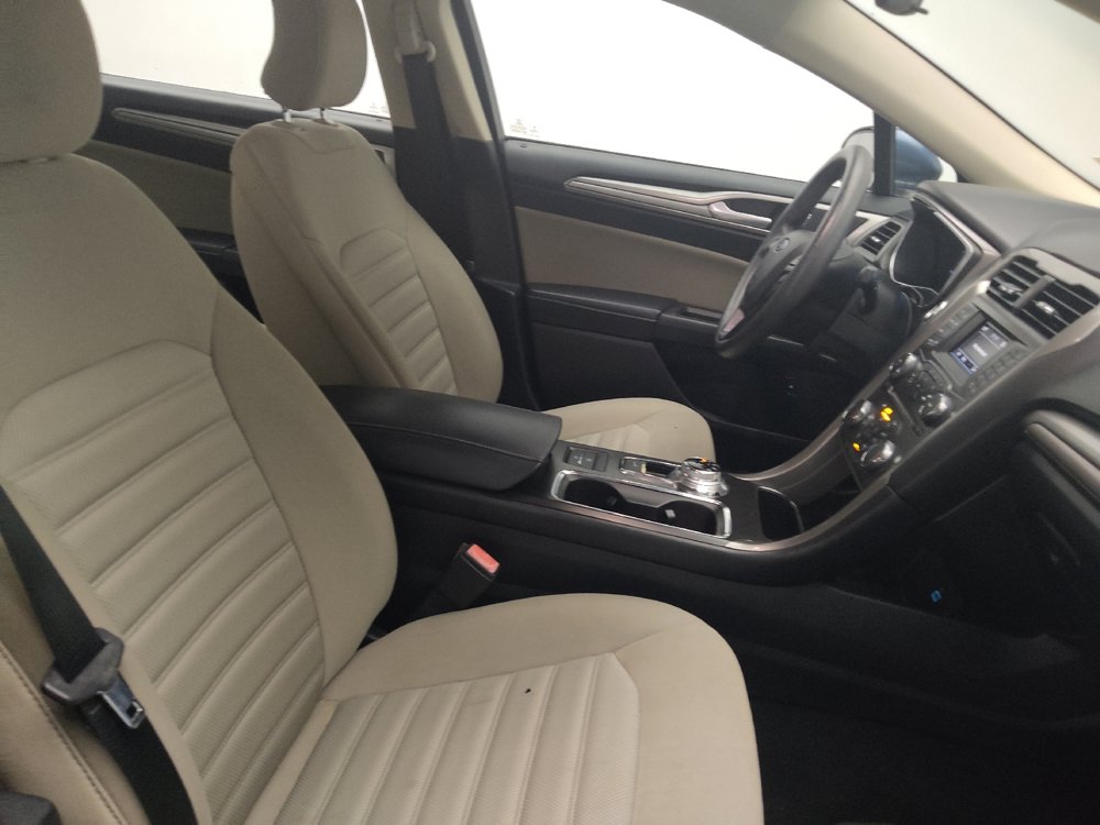 Used 2018 Ford Fusion S FWD image 21