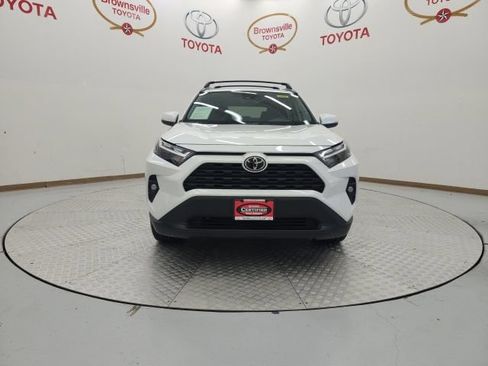 Used 2025 Toyota RAV4 XLE Premium FWD image 4