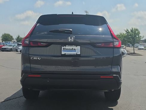 Used 2025 Honda CR-V LX image 6