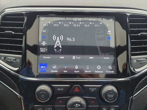 Certified 2020 Jeep Grand Cherokee Limited w/ Luxury Group II AWD/4WD image 31