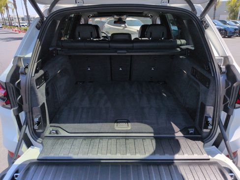 Certified 2025 BMW X5 sDrive40i RWD image 32