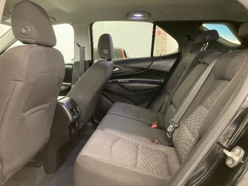 Used 2019 Chevrolet Equinox LT FWD image 11