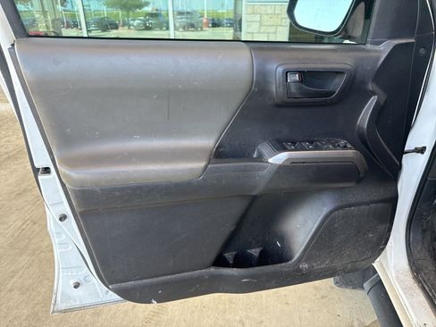Used 2023 Toyota Tacoma SR5 image 12