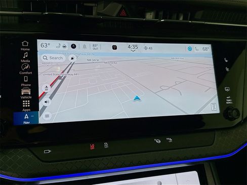 Used 2025 Jeep Wagoneer S Limited image 14