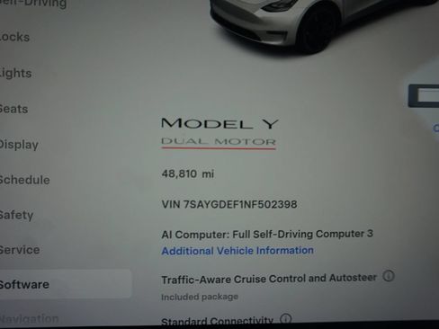 Used 2022 Tesla Model Y Performance AWD/4WD image 12